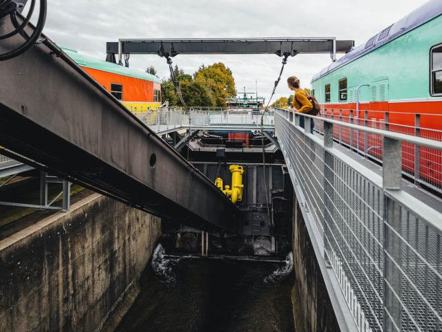 Visit Tarn Et Garonne Occitanie Itineraire Velo Canal Pente Eau Montech Bouclier Machine